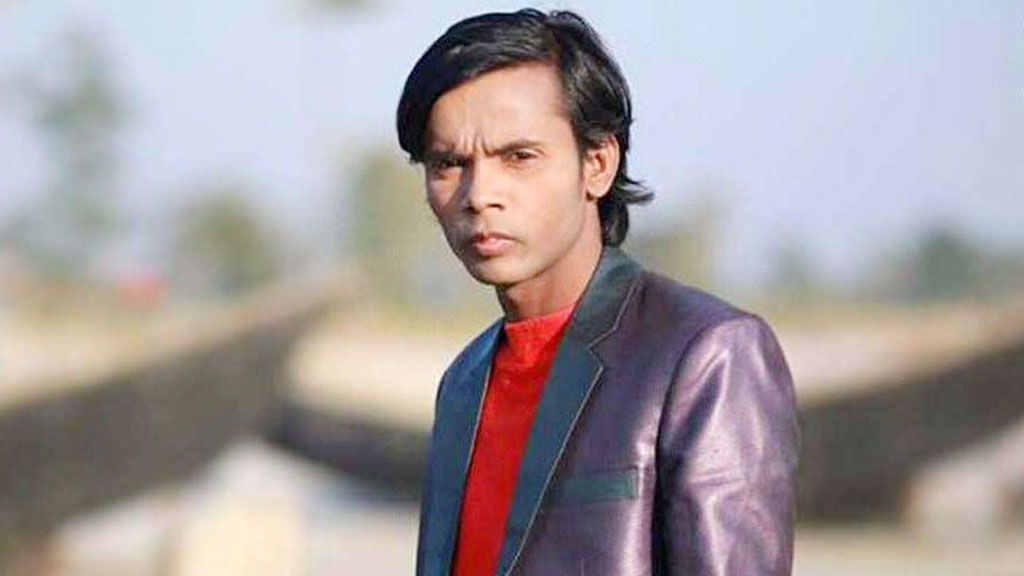 স্ত্রী নিয়ে বিতর্কের মাঝে ‘নিজের জানাজা’ ঘোষণা হিরো আলমের